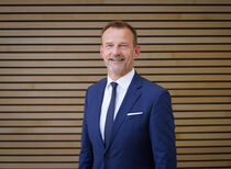 Prof. Dr. Jörg Scheibe