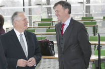 S.E. Gottfried Kneifel, Bundesratspräsident Österreich, mit Landtagspräsident Dr. Matthias Rößler im Plenarsaal des Sächsischen Landtags