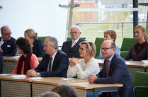 Staatsminister und Landtagspräsident a. D. Erich ltgen im Plenarsaal