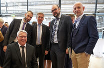 Vizepräsident Horst Wehner mit Abgeordneten der CDU-Fraktion und Regierungssprecher Ralph Schreiber