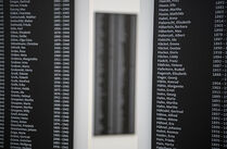 Namensstelen der Opfer des Holocausts der ehemaligen Landesanstalt Großschweidnitz
