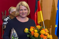 Dr. Juliane Hundert erhielt das Amt des Sächsischen Datenschutzbeauftragten von Andreas Schurig 