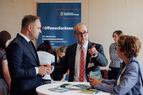 Integrationsbeauftragter im Gespräch mit Landtagspräsident Alexander Dierks